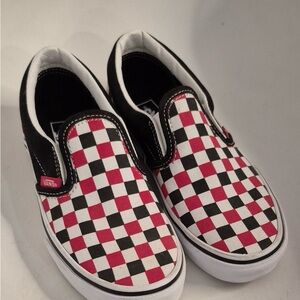 NWOT Vans kids red/black checker. Size 3